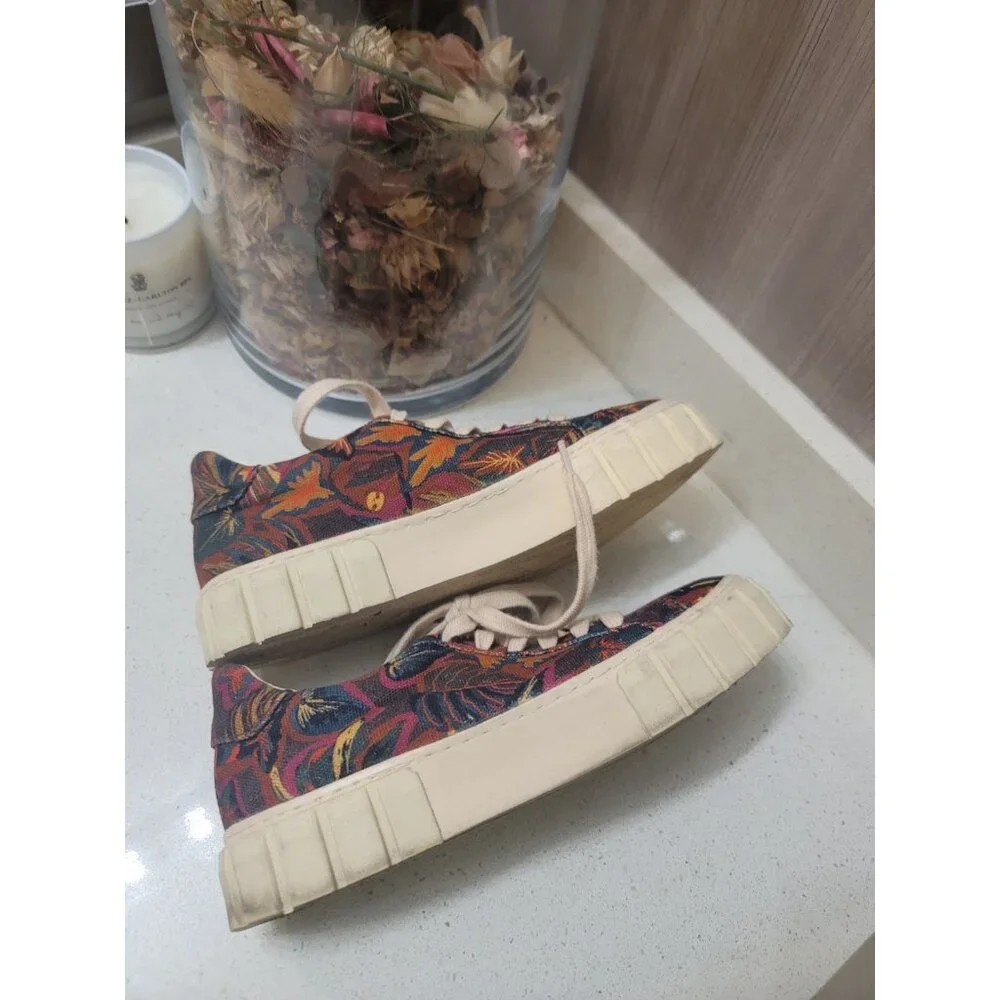FARM Rio Multicolor Floral Canvas Athletic Sneakers